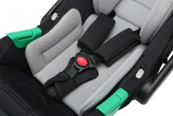 Cozy n Safe Snowdon i-Size Infant Capsule with Base New
