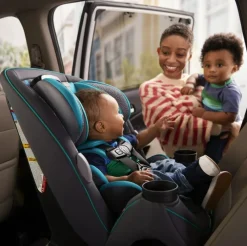 Disney Baby Grow and Go All-in-One Convertible Car Seat Mickey Sprinkle New