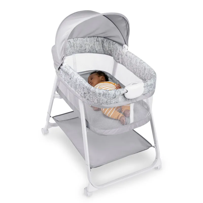 Winnie the Pooh Disney Baby Slumber Party Bassinet New