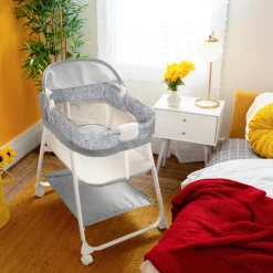 Winnie the Pooh Disney Baby Slumber Party Bassinet New