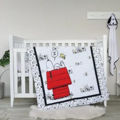 Peanuts Cot Quilt Fashion